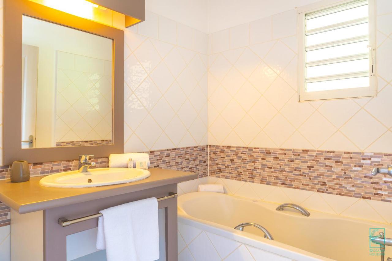 Superbe appartement en duplex en residence - Caye d'Argent Le Gosier  Extérieur photo